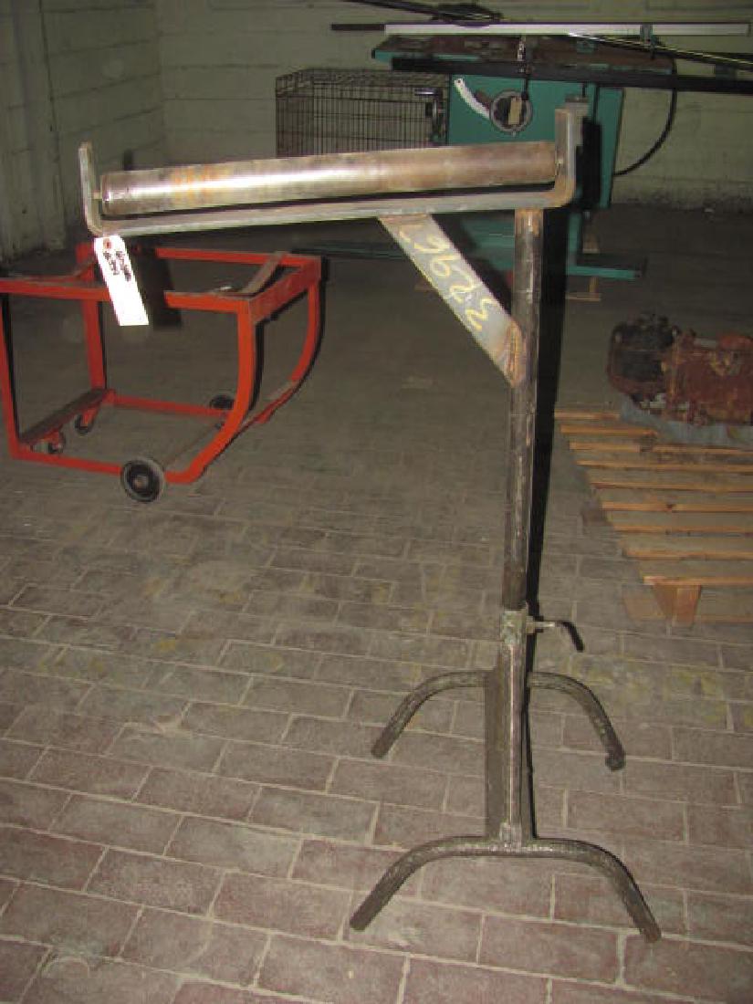 Roller Stand (1 of 1)