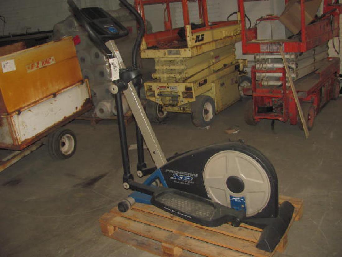Pro Form XP 420 Racor Stepper (1 of 2)