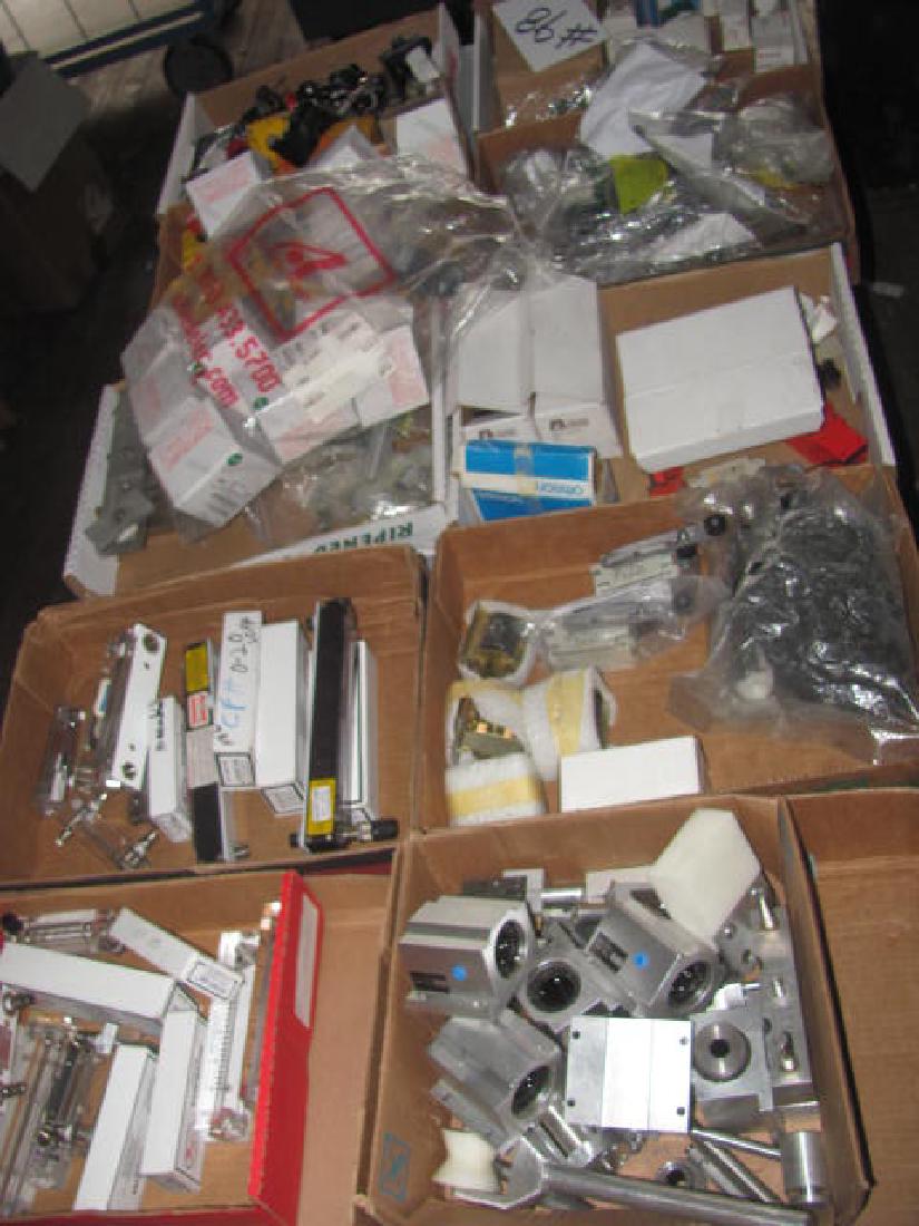 Pneumatic Air Cylinder Parts Safety Switches Dwyer (1 of 11)