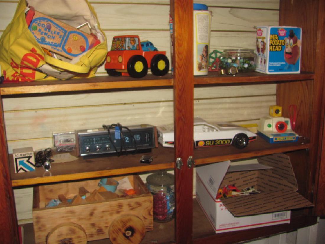 Misc Toy Lot (1 of 8)