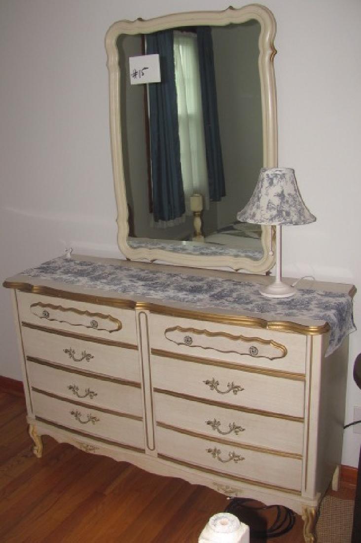 Bedroom Set: Bed, Dresser, Mirror, & Lamp