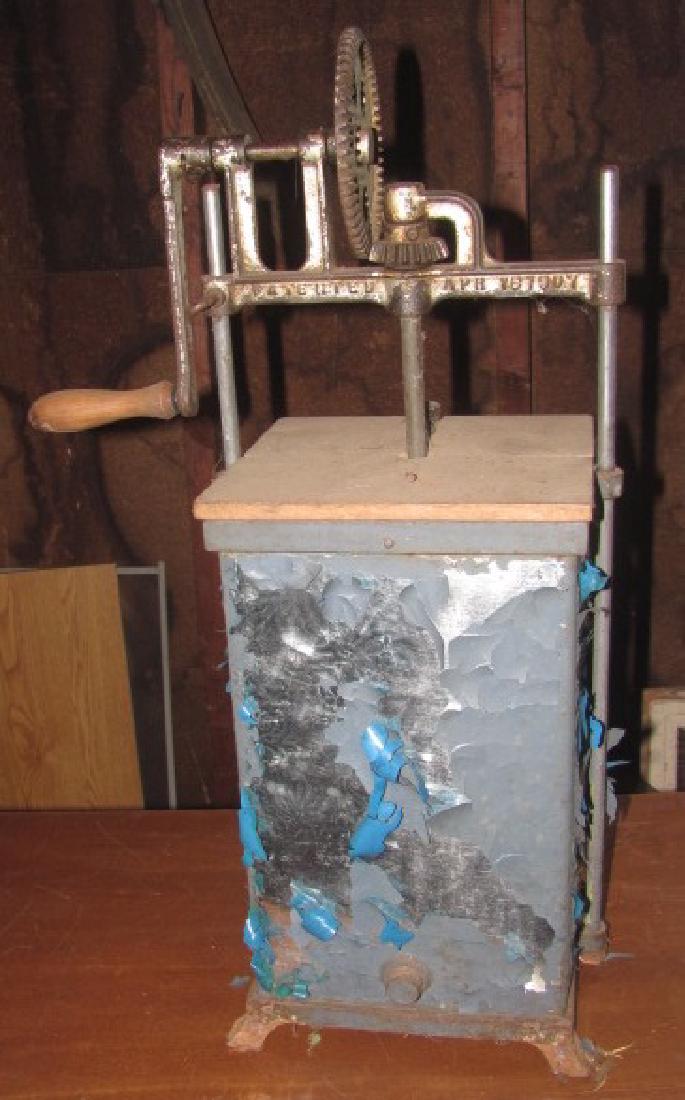 Antique Butter Churn: Antique Butter Churn