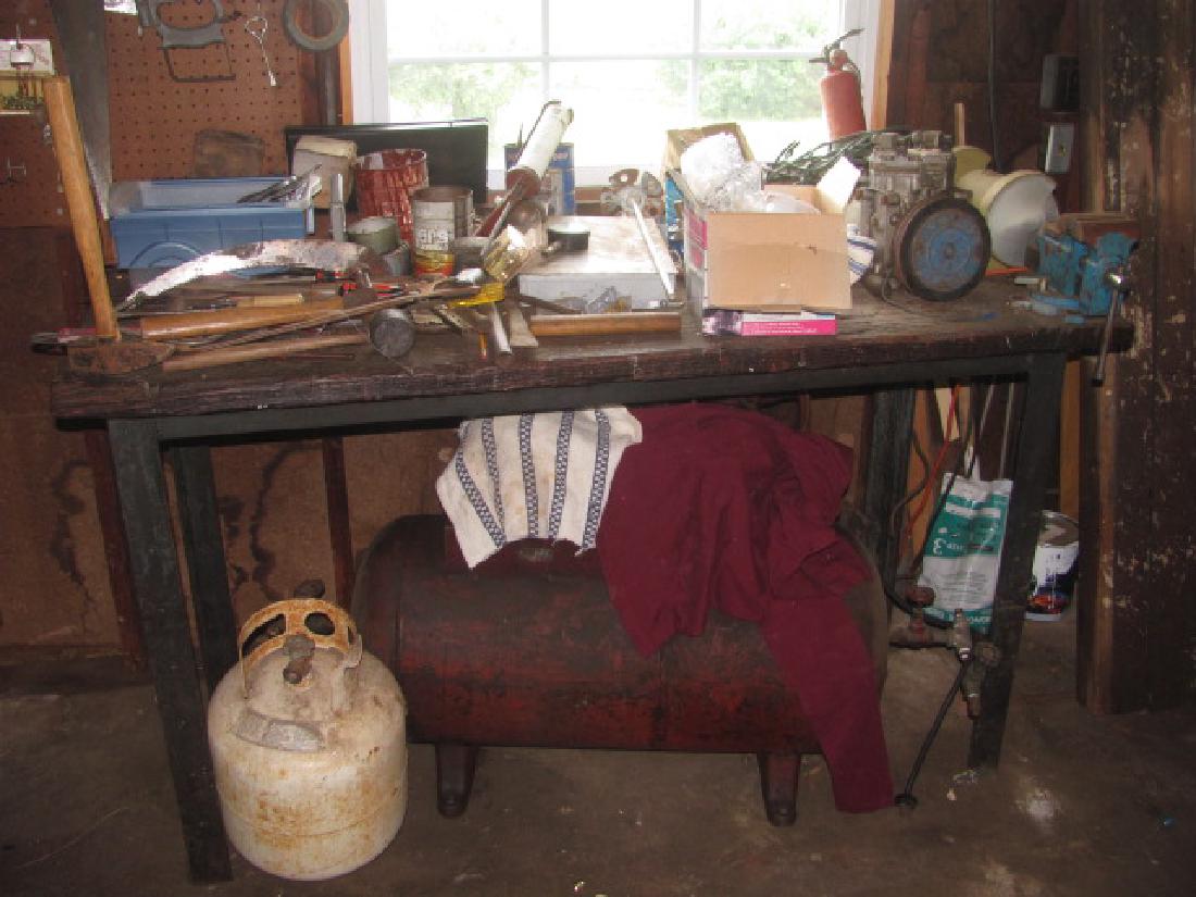 Workbench & Contents (1 of 7)