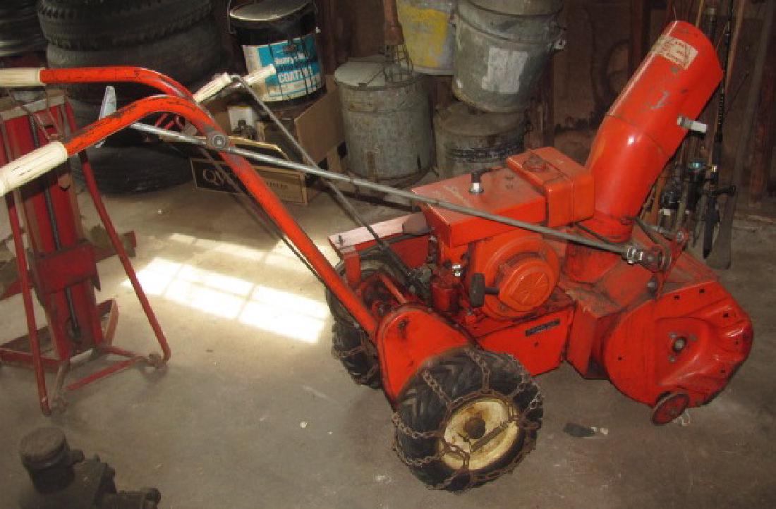 Simplicity Snow Away Snowblower (1 of 3)