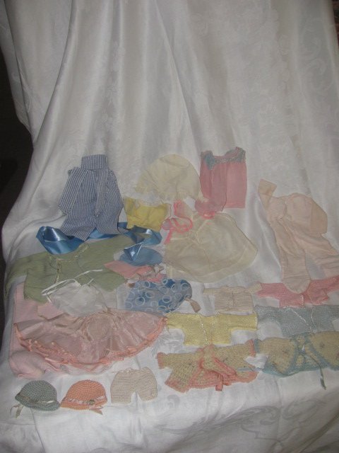 Misc. Doll Clothes / Clothing Lot (1 of 8)