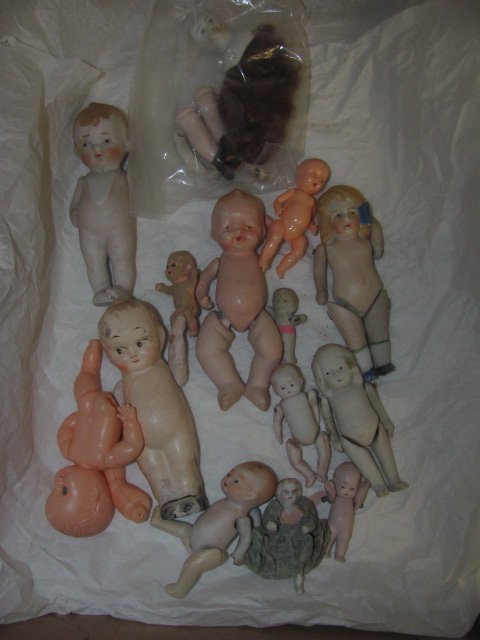 MISC. BISQUE COMPOSITION & PLASTIC DOLLS (1 of 5)