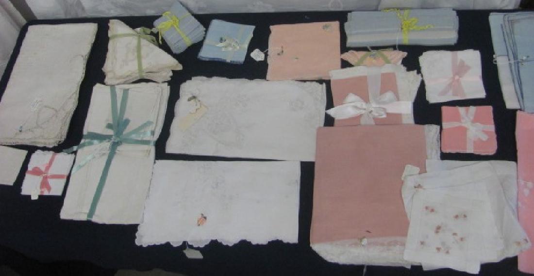 Misc. Table Cloths , Napkins, & Doilies (1 of 4)