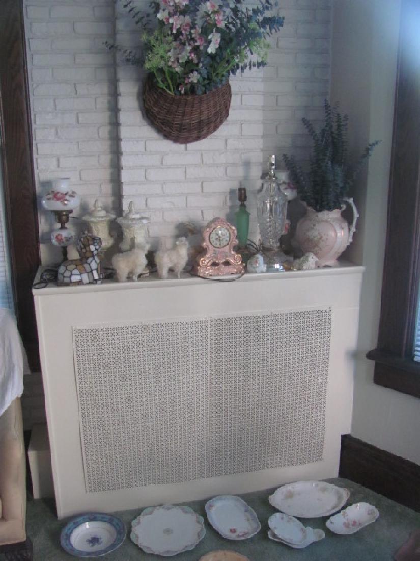 Misc. Dishes / Lamps (1 of 5)