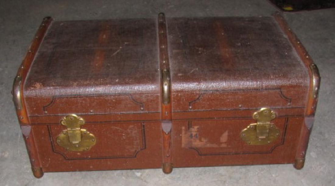 Trunk w/ insert (1 of 4)