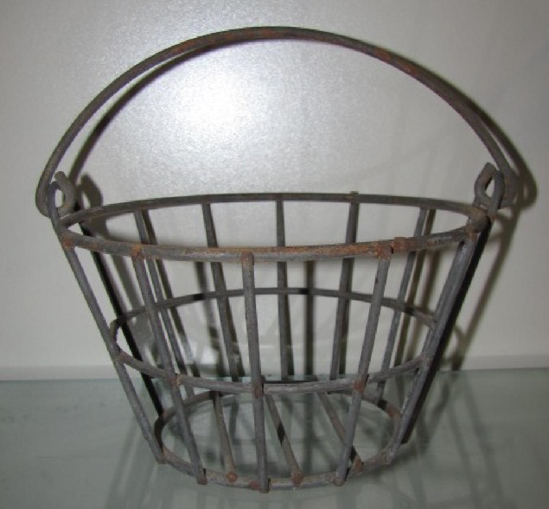 Small Primitive Wire Egg Basket (1 of 1)