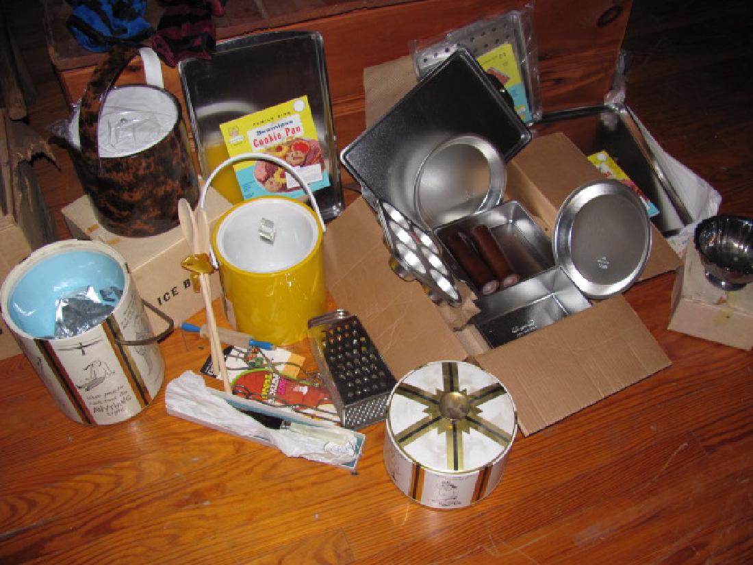 Kitchenware Lot (1 of 5)