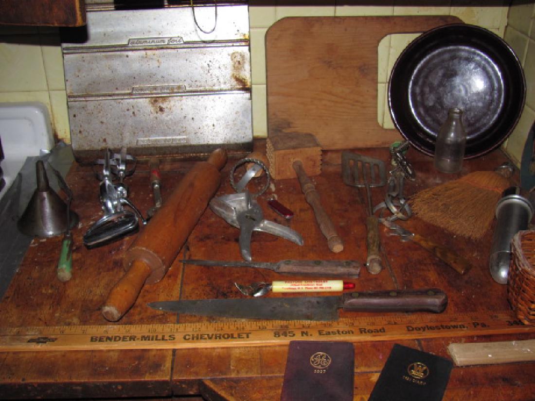 Kitchenware Lot (1 of 6)