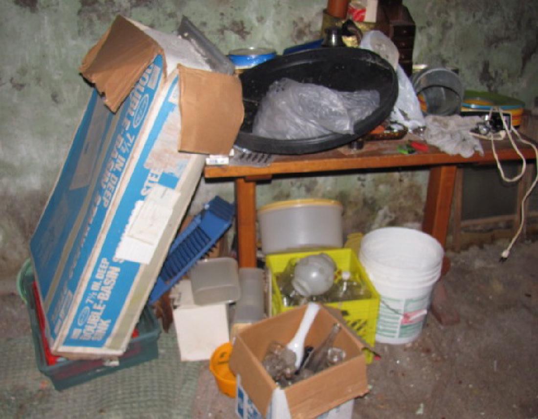 Table & Contents (1 of 6)