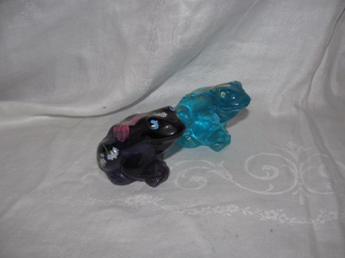 2 Fenton Glass Hand Painted Frogs (1 of 4)