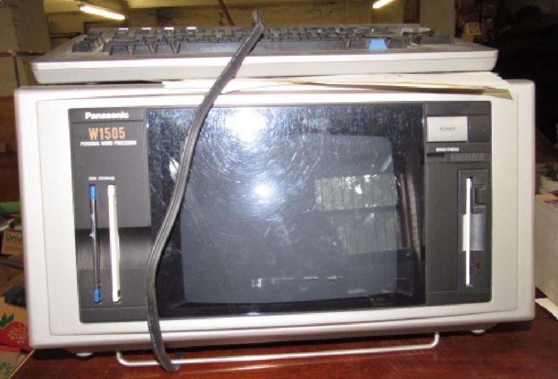 Panasonic W1505 Personal Word Processor (1 of 2)