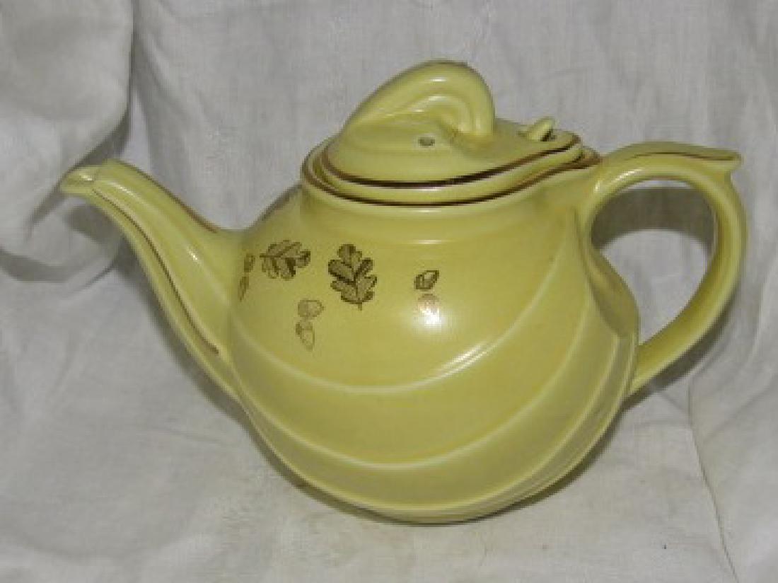 Hall China 6 Cup Canary Yellow Teapot (1 of 3)