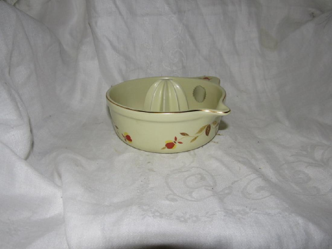 1993 Hall China Autumn Leaf Juicer: Approx. 6" in diameter.
