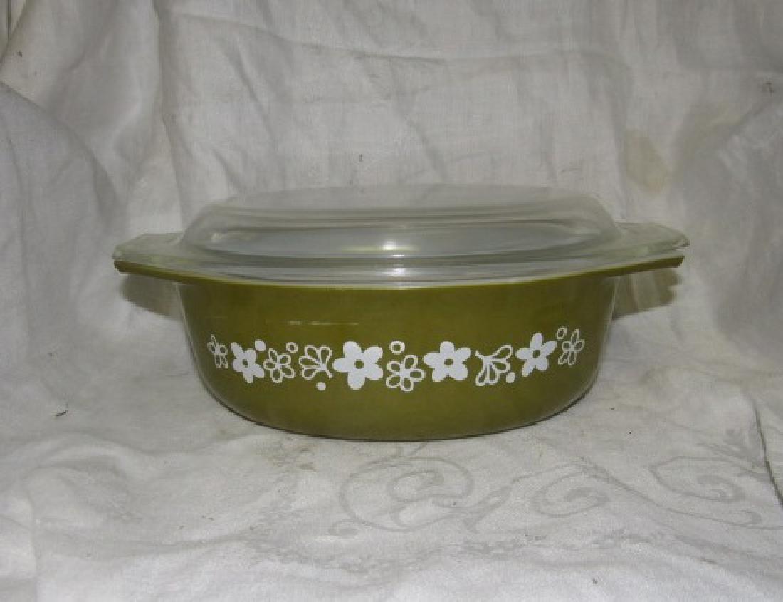 Pyrex Casserole with Lid: Approx. 6 7/8" x 10 1/4"
