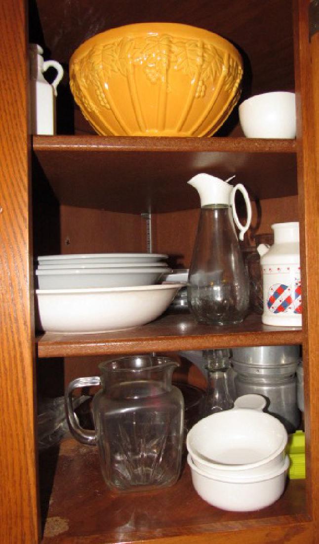 Kitchen Cabinet Lot Coke Pitcher Bravetti (1 of 6)