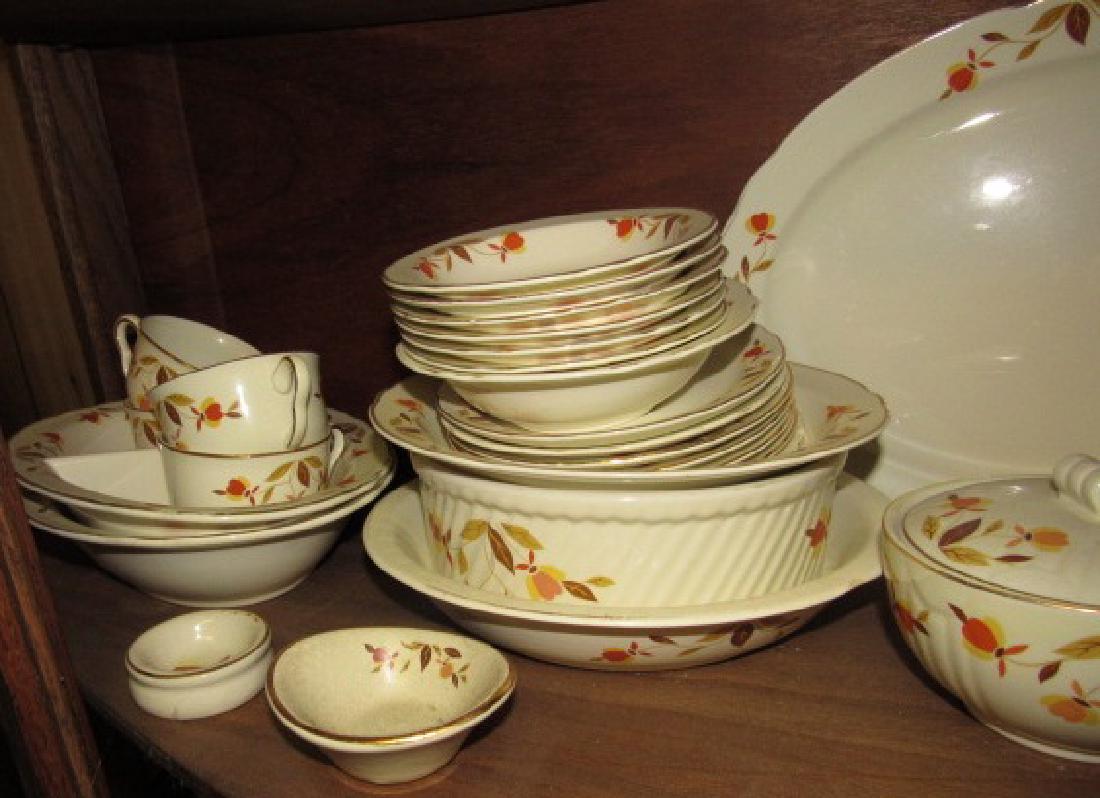 28 Piece of Hall China Autumn Leaf (1 of 2)