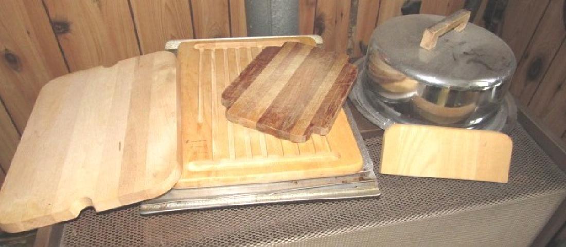 Cutting Boards Cake Pan & Cookie Sheets (1 of 3)