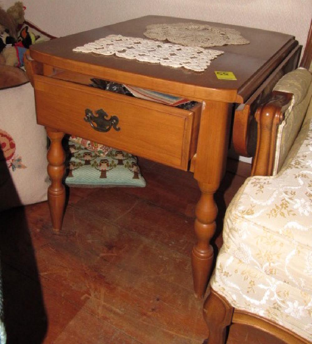 Pair of Maple End Tables (1 of 4)