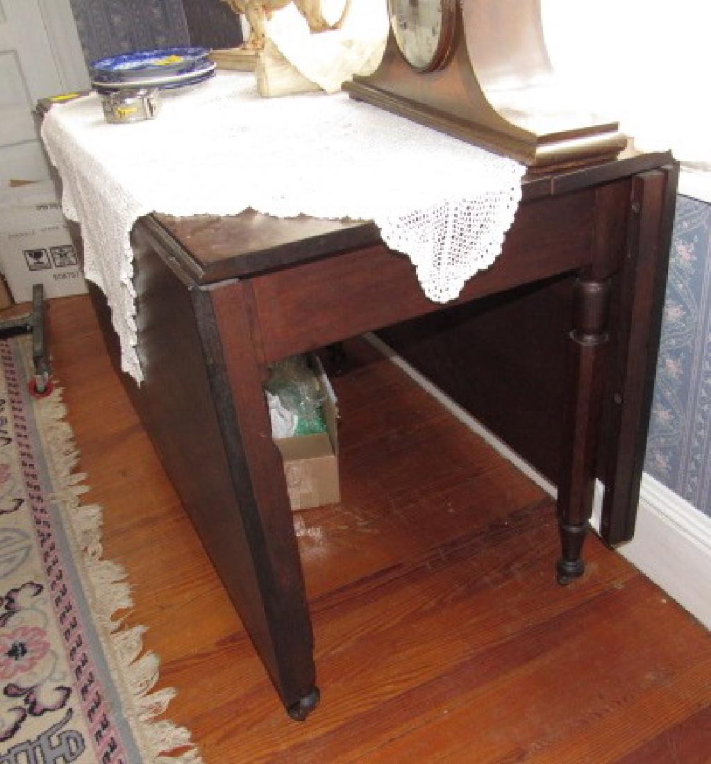 Drop Leaf Table (1 of 2)