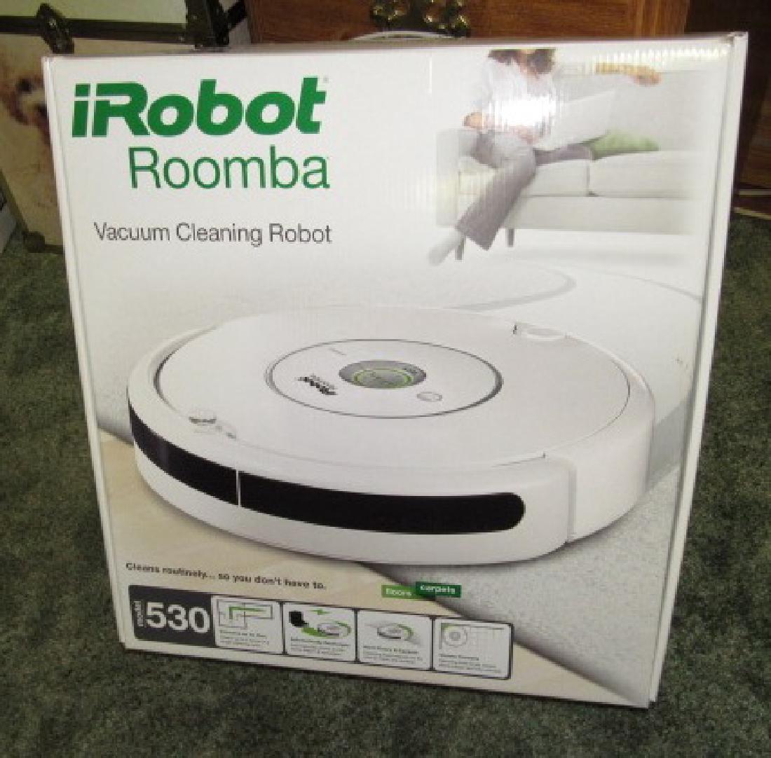iRobot Roomba Vacuum (1 of 2)