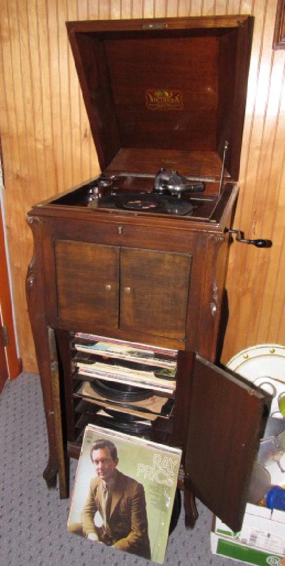 Victrola Phonograph VV -100 (1 of 5)