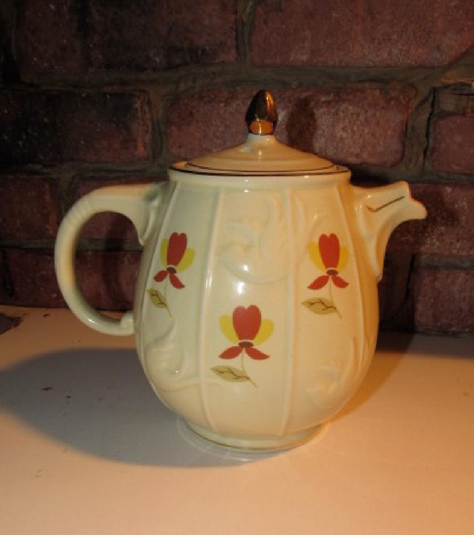 1995 Hall Autumn Leaf Teapot (1 of 2)