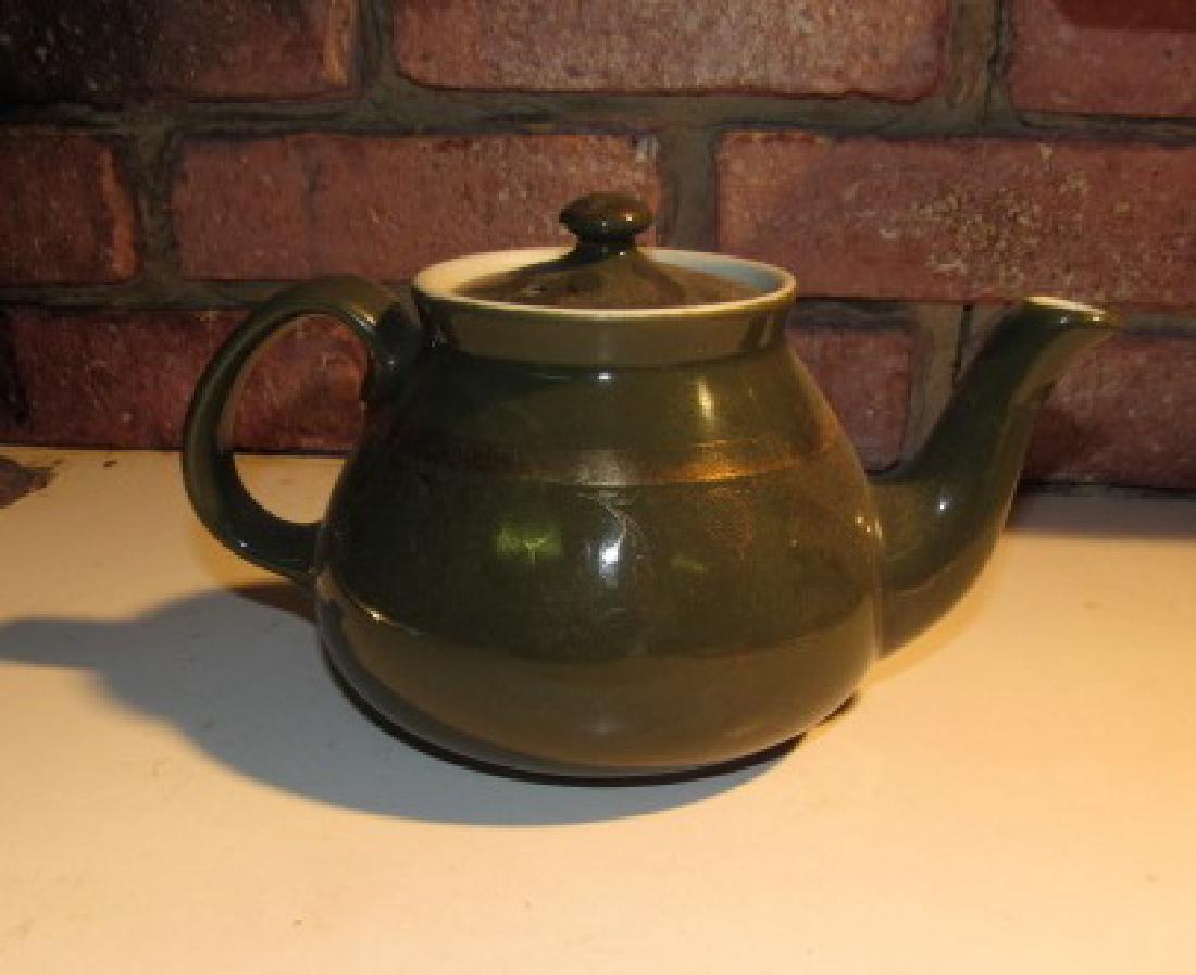 Hall's China Teapot (1 of 2)