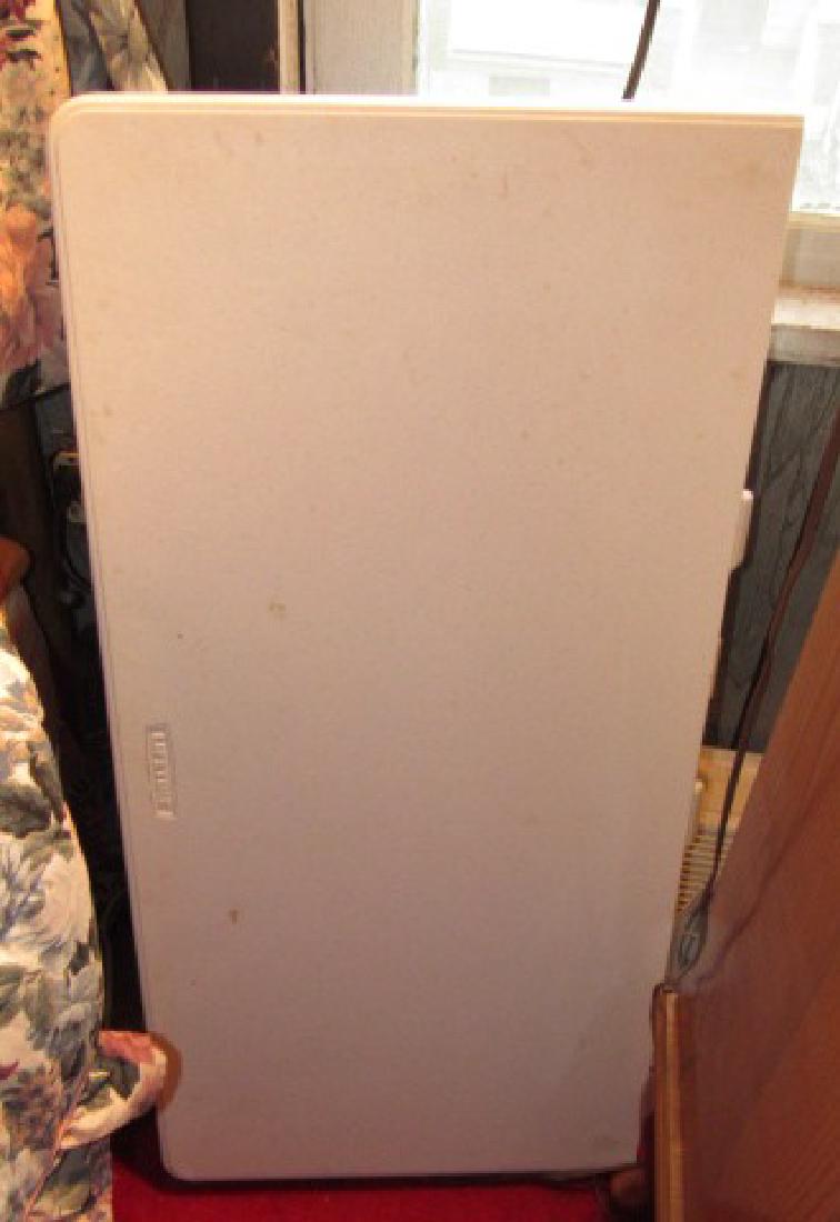 36 x 34 Lifetime Folding Plastic Table (1 of 1)