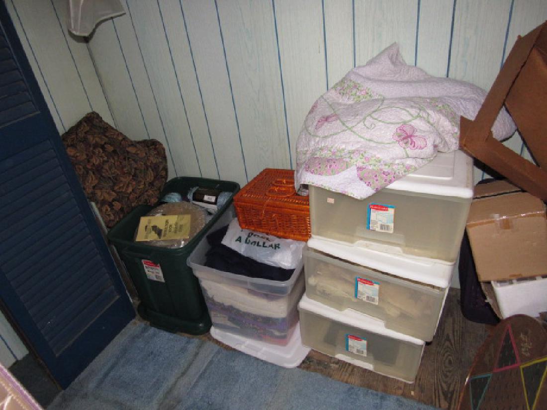 Craft Sewing Yarn Supplie (1 of 5)