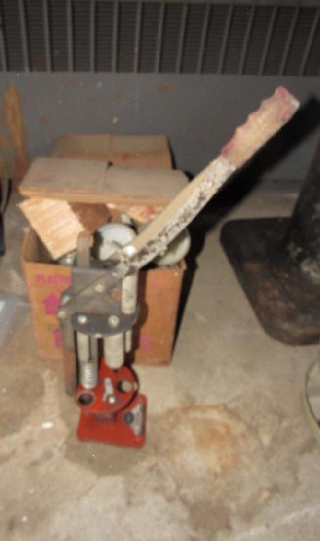 Mec 250 Reloader & Supplies (1 of 5)