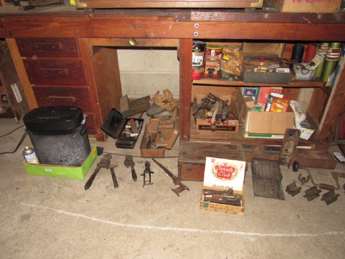 Tool Floor Lot (1 of 10)