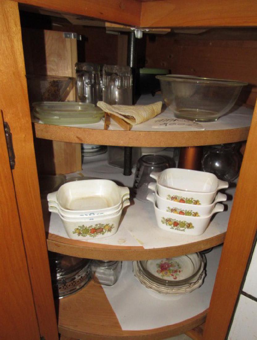 Kitchen Cabinets & Drawer Lot (1 of 5)