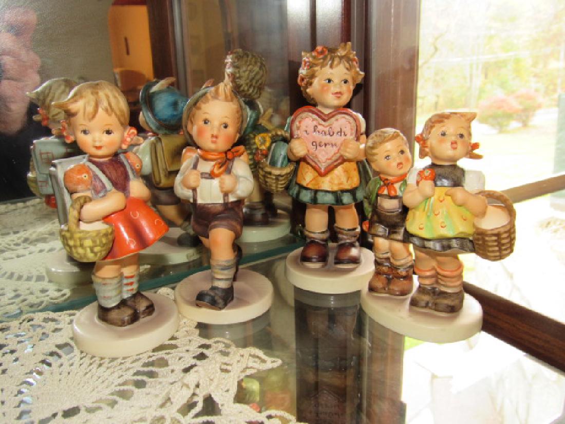 Lot of 4 Goebel Hummels 1972 Collectors Club: Getting all 4 pictured.