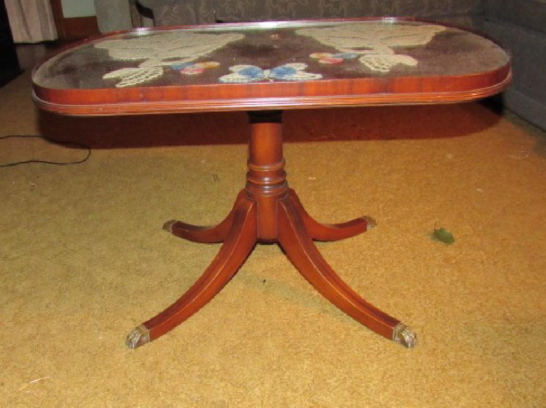 Duncan Phyfe Style Coffee Table (1 of 2)