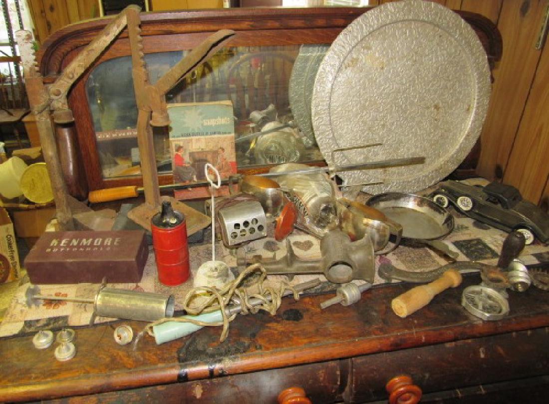 Bottle Cappers Meat Grinder Misc Lot (1 of 5)