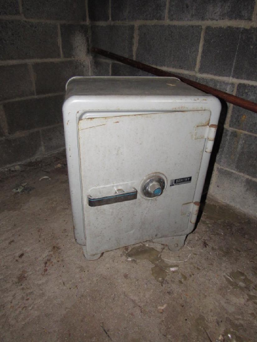 Sentry Floor Safe