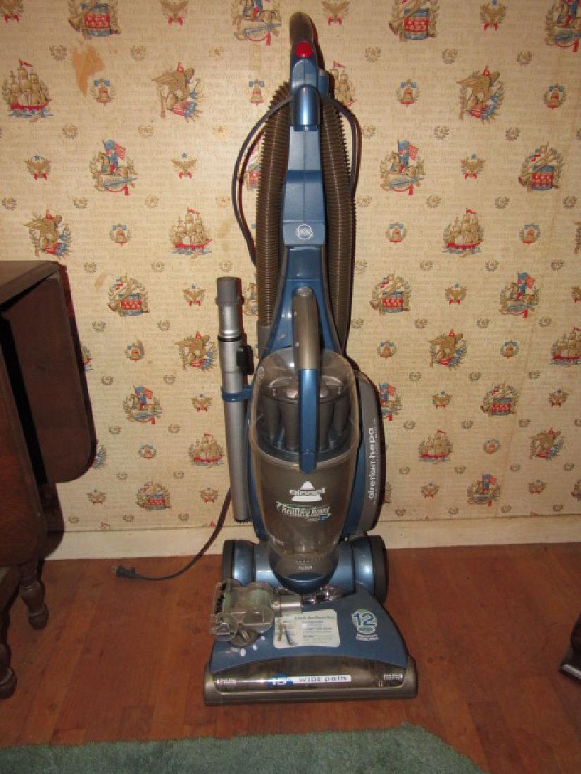 Bissell Vacuum (1 of 1)
