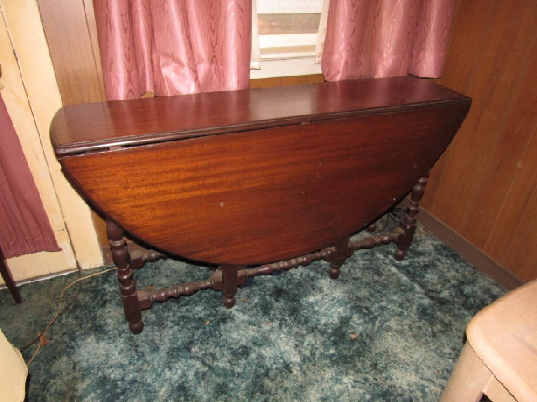 Walnut Gate Leg Table (1 of 2)