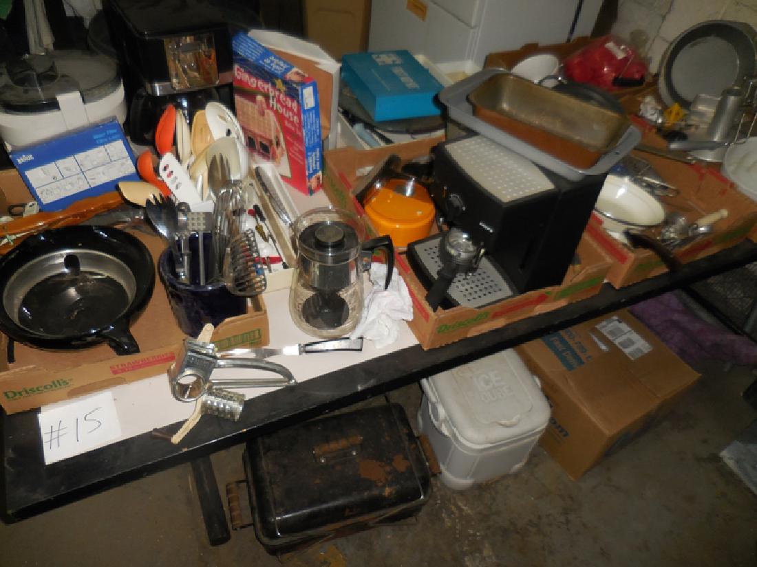 Misc. Kitchen Lot (1 of 4)