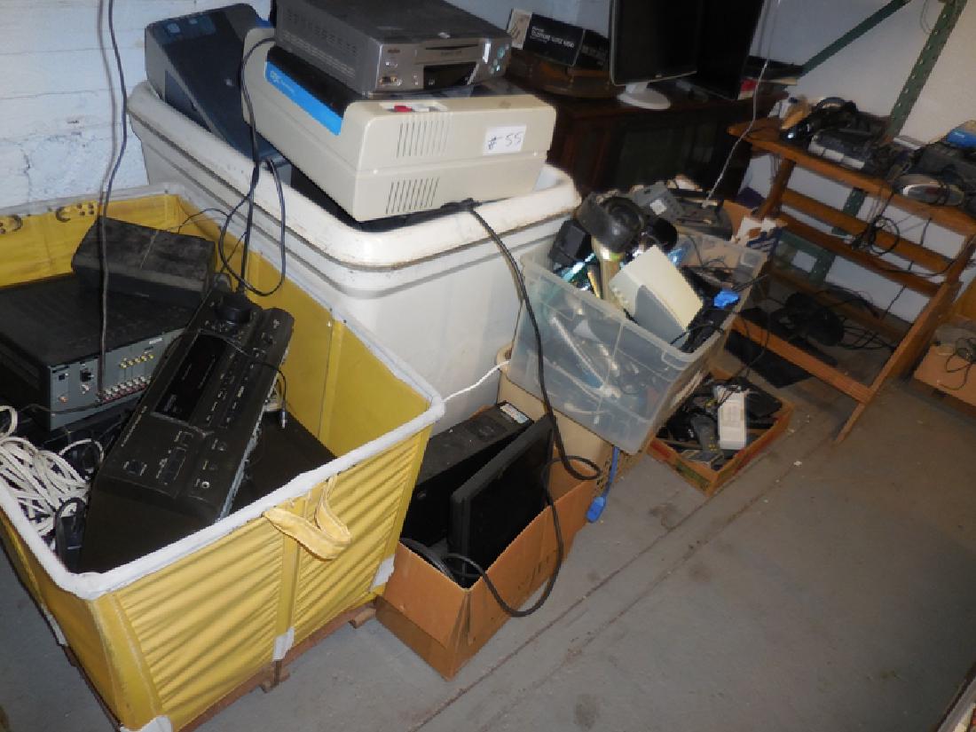 Large Electronics Lot (1 of 5)