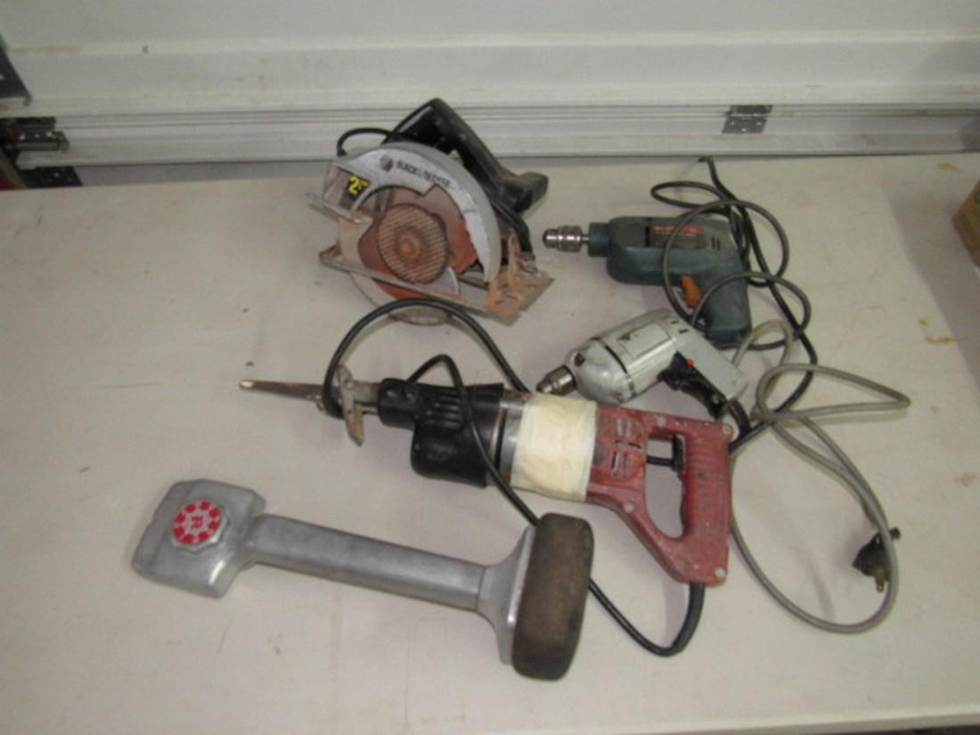Carpet Tool Drills Saws (1 of 3)