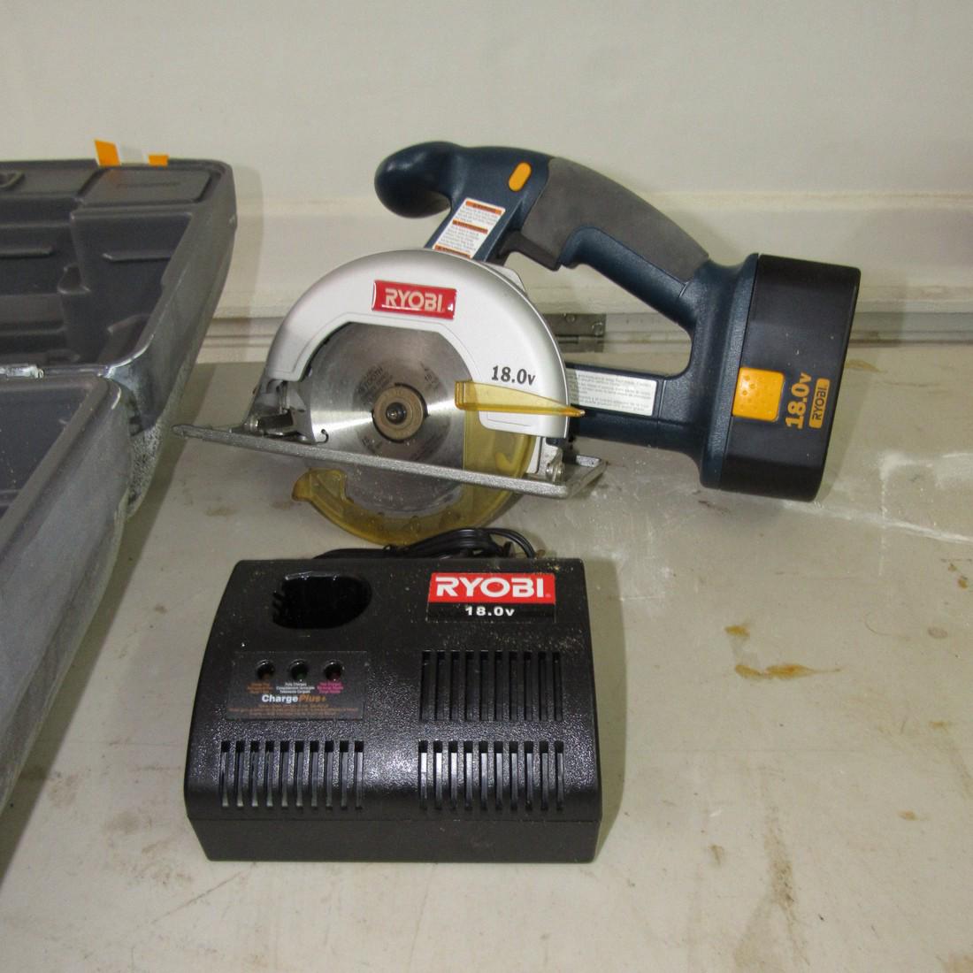 Ryobi 18v Cordless Circular Saw (1 of 1)