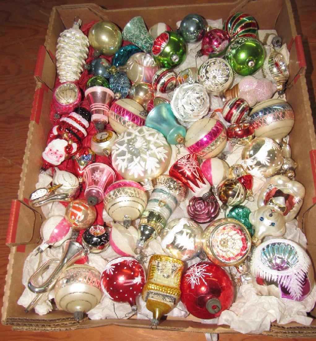 Lot of Vintage Christmas Ornaments (1 of 6)