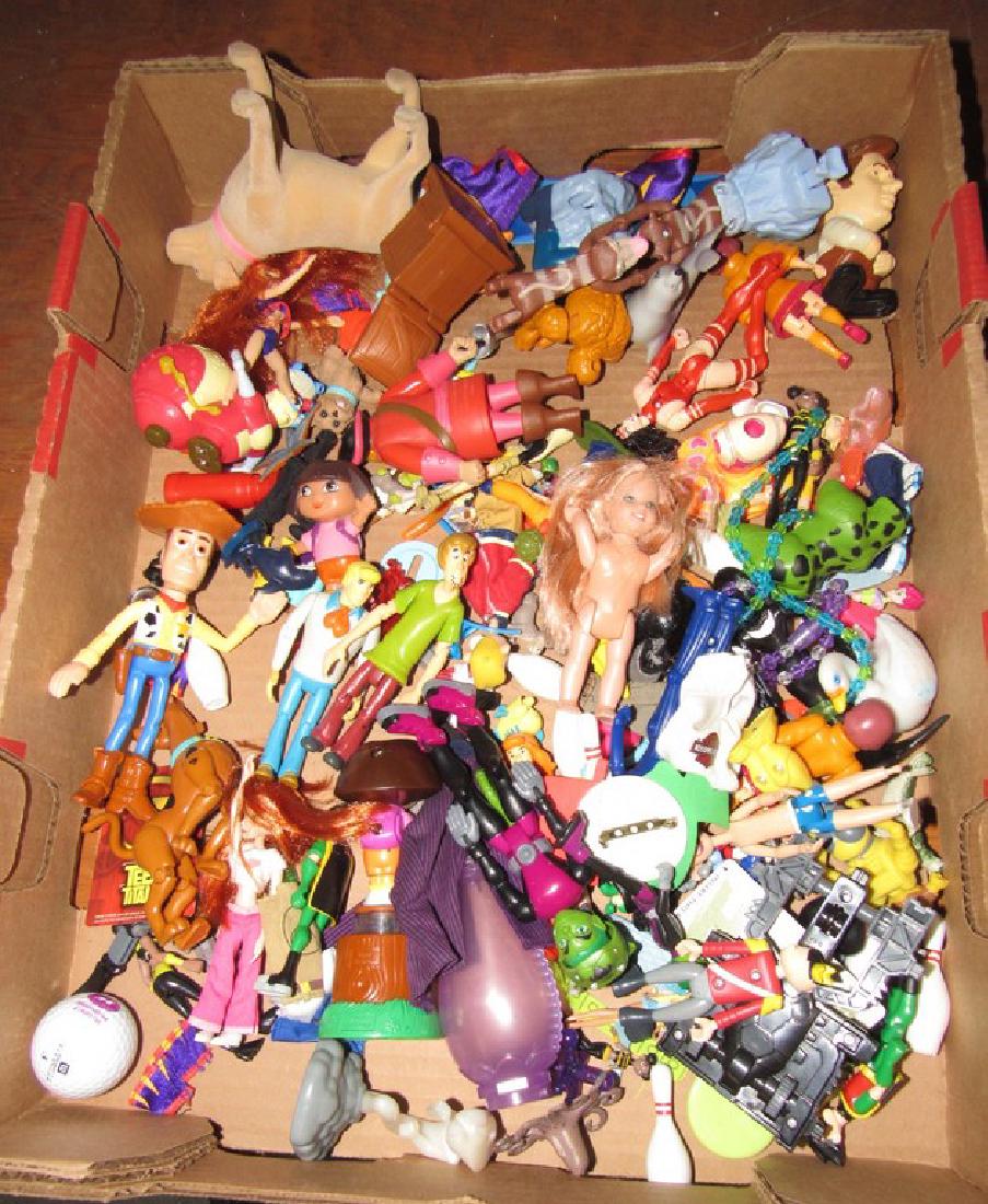 Misc Vintage Toys Action Figure Doll Lot (1 of 5)