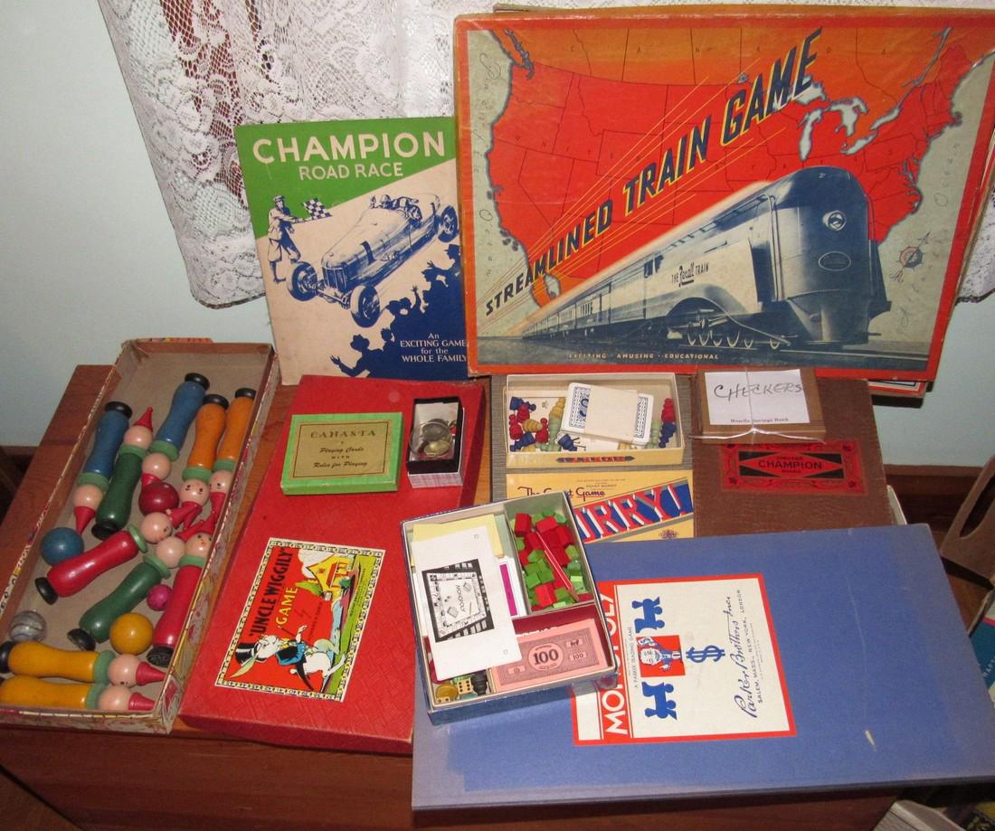 Lot of Vintage Toys Games (1 of 10)