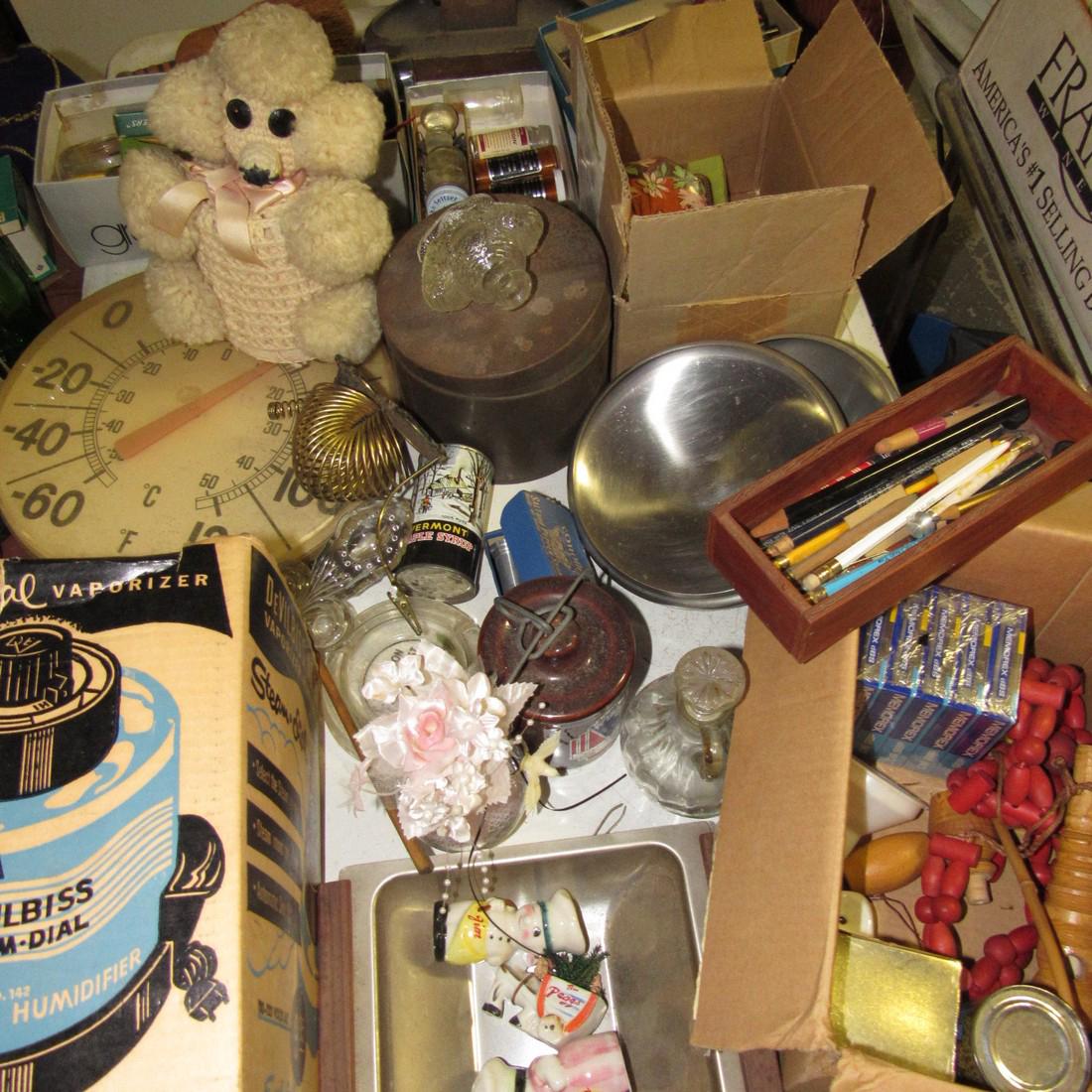 Porcelain Top One Drawer Table & Contents (1 of 5)